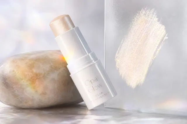 Opal Glow Highlighter Stick