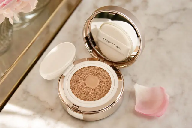 Studio Fawn Cushion Foundation
